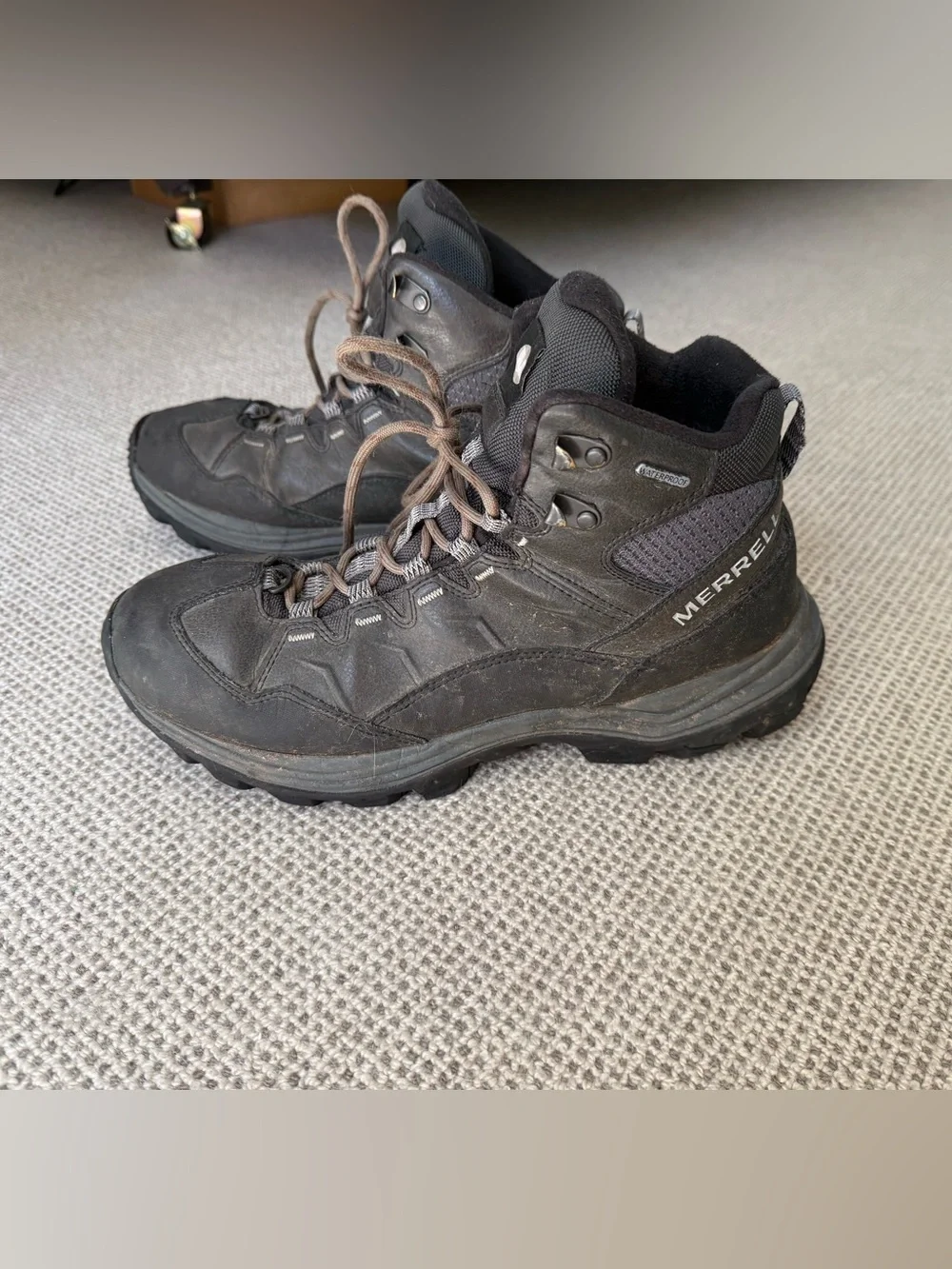 Merrell Men's Waterproof Hiking Boots size 11